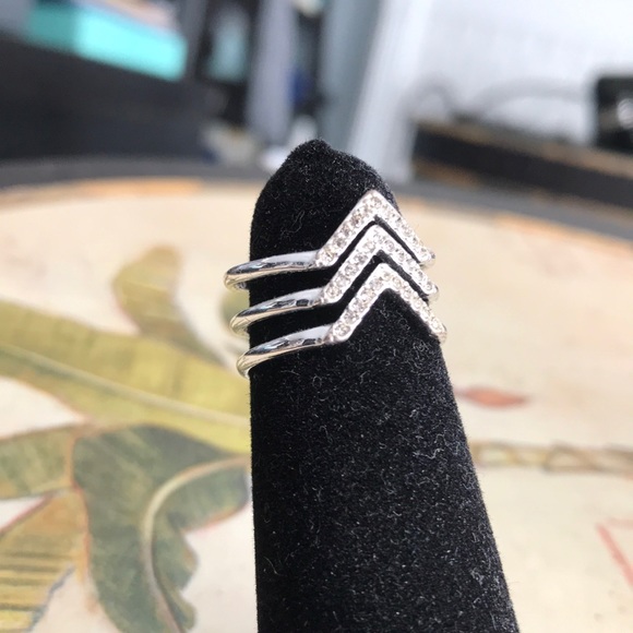 Stella & Dot Jewelry - Stella & Dot silver chevron ring!